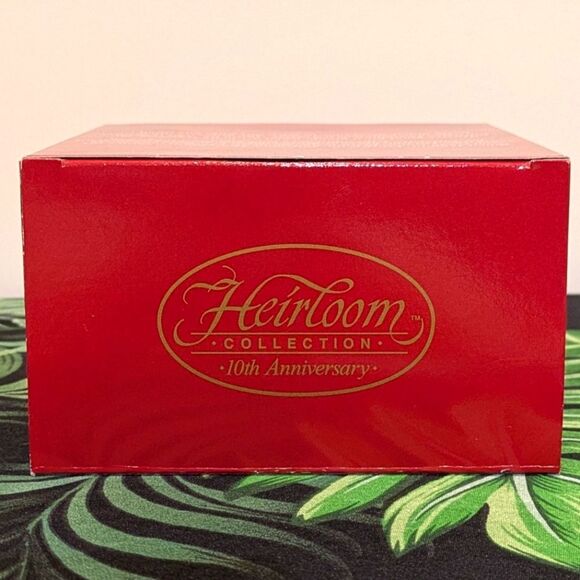 EUC Pillsbury Poppin' Fresh Carlton Cards Heritage Ornament in Original Box - Picture 4 of 7